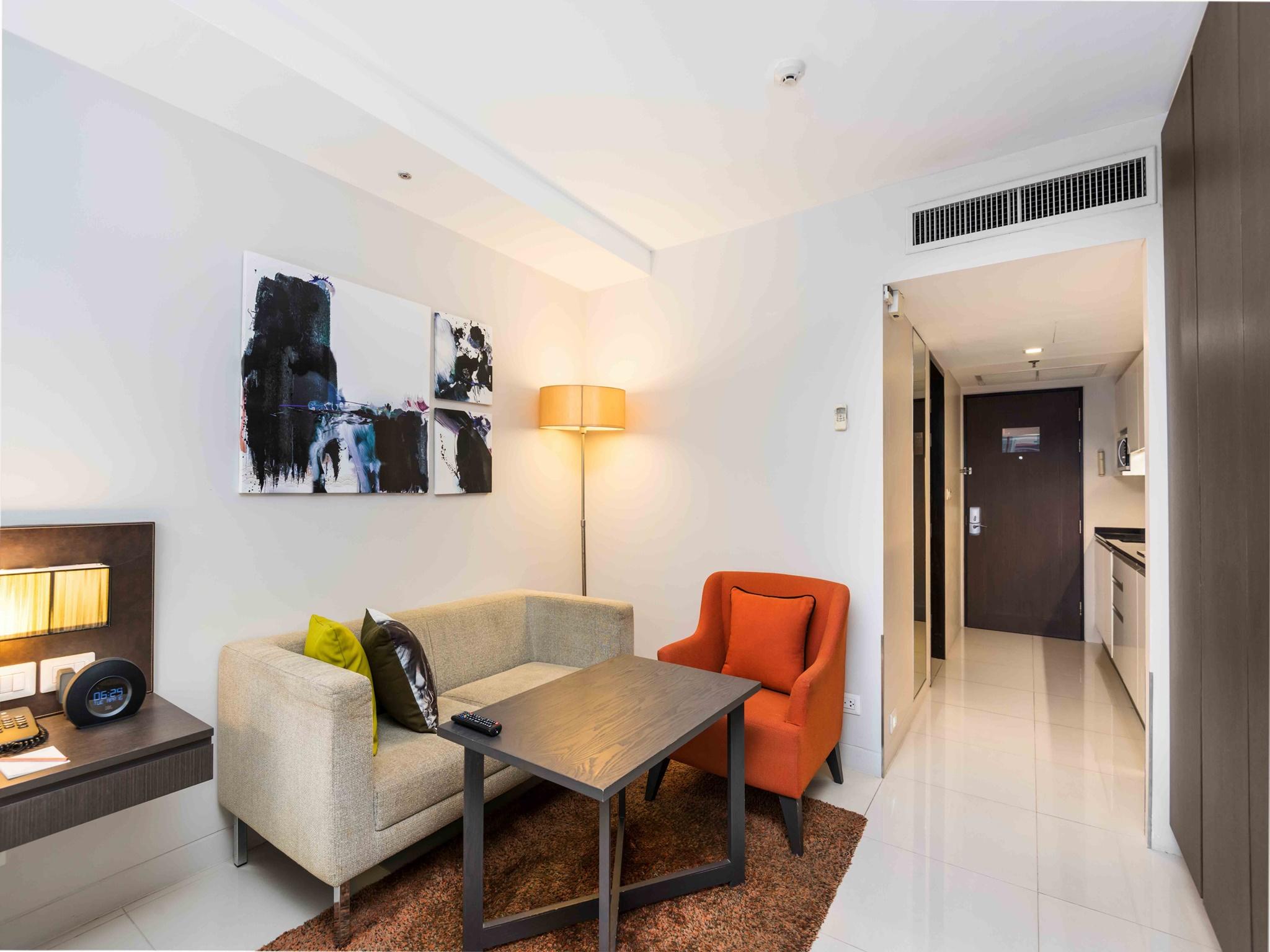 Maitria Hotel Sukhumvit 18 Bangkok - A Chatrium Collection Zewnętrze zdjęcie