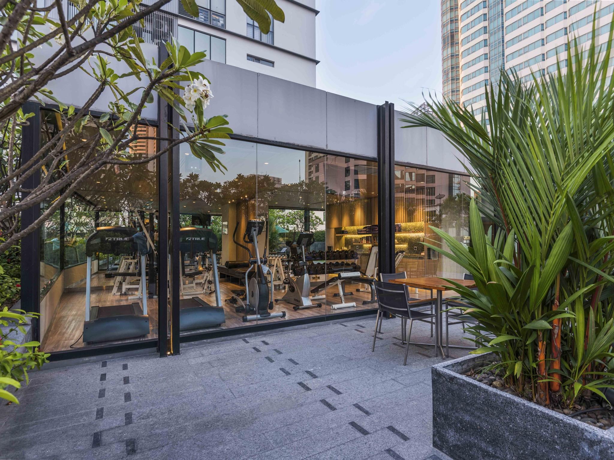 Maitria Hotel Sukhumvit 18 Bangkok - A Chatrium Collection Zewnętrze zdjęcie